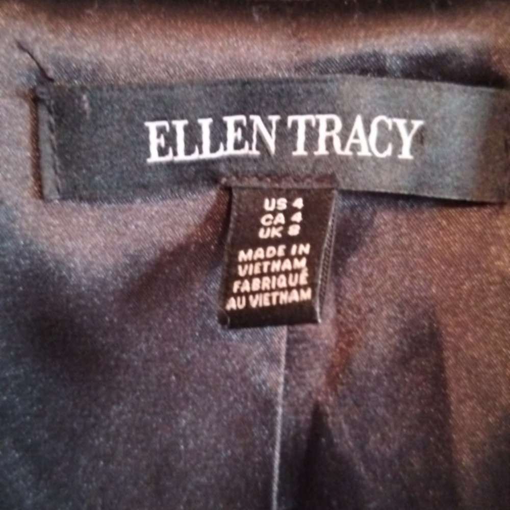 Ellen Tracy Classic Black Blazer - 4 NWT - Picture 5 of 5